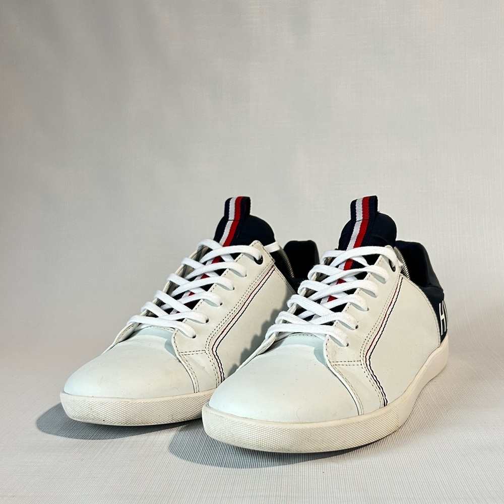 Tommy Hilfiger White Sneakers - Classic and Versatile! - Picture 1 of 6